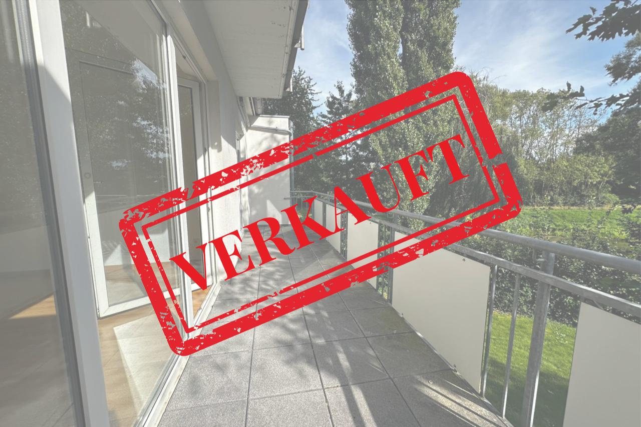 Entdecken Sie ein ruhiges Klinkerhaus mit ca. 148 m² Wohnfläche, ideal für Familien. Genießen Sie den schönen Garten und die ruhige Lage.